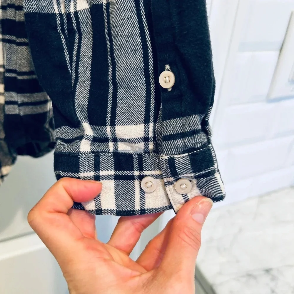 GAP Kids XL 12 Black & Gray Plaid Flannel Tencel Lyocell Soft Button Down